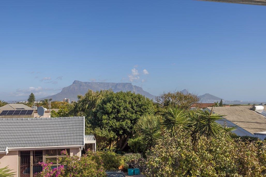 10 Bedroom Property for Sale in Milnerton Western Cape